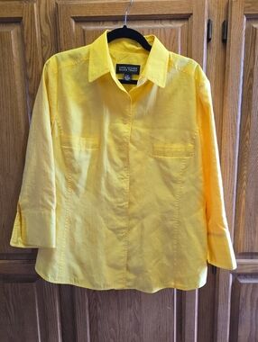 Vintage Linda Allard Ellen Tracy Bright Yellow Silk-Blend Blouse with Collar